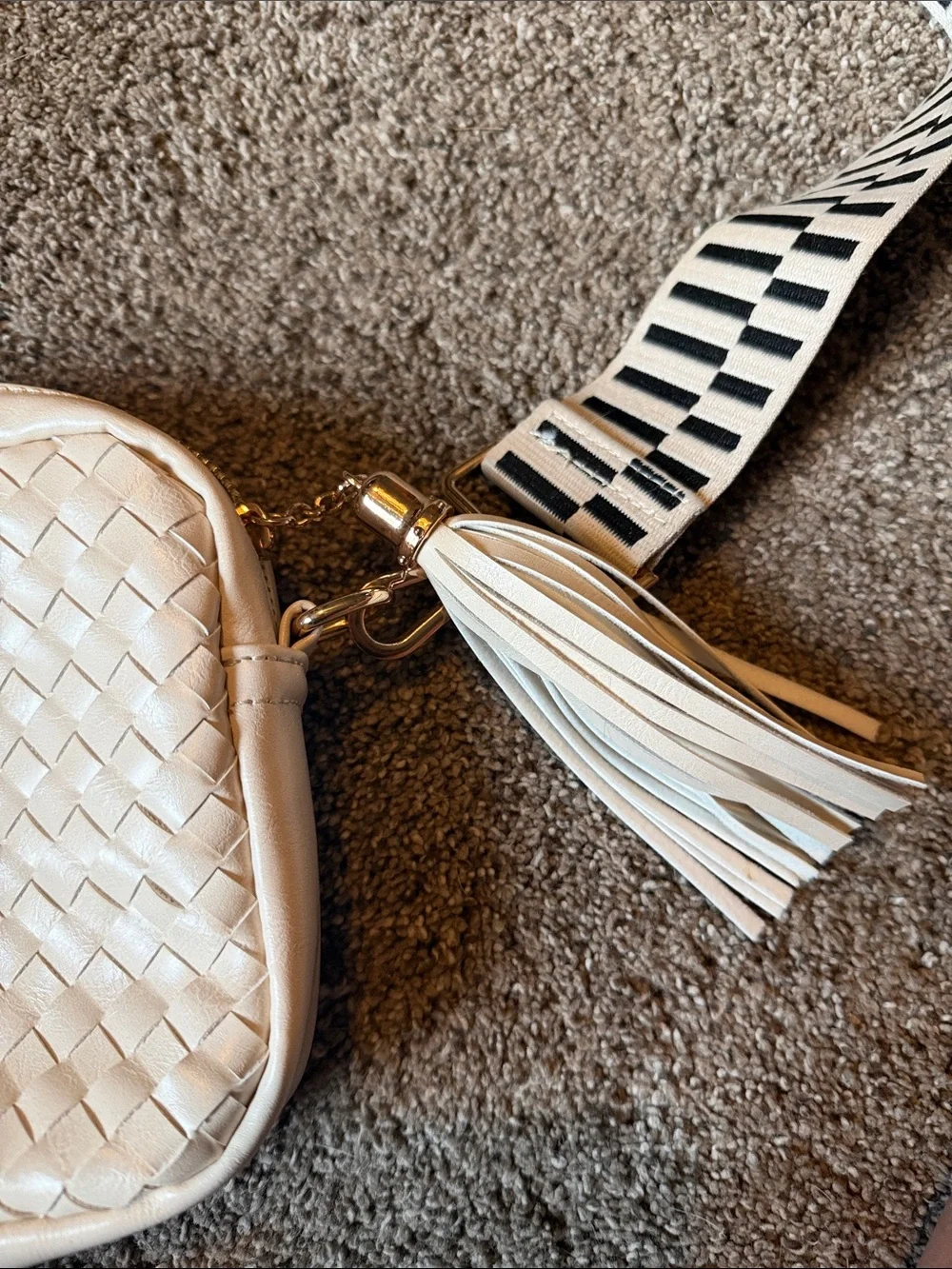 P.S. Kate chic cream